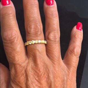 Elegant Gold Women's Ring